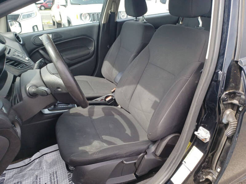 2016 Ford Fiesta SE