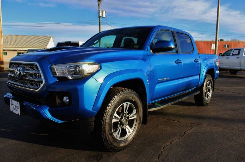 2016 Toyota Tacoma for sale at PREMIER AUTO SALES in Carthage MO