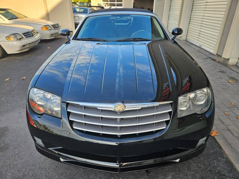 2005 Chrysler Crossfire SRT-6 photo 15