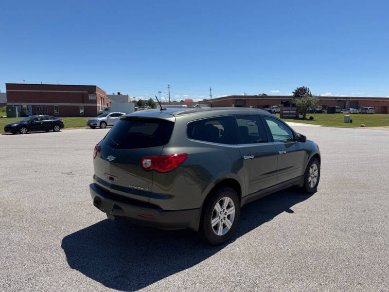 2011 Chevrolet Traverse LT