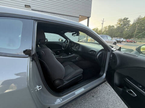 2018 Dodge Challenger SXT