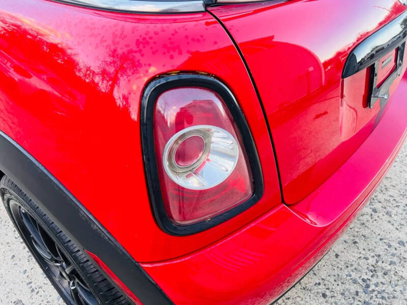 2012 MINI Cooper Hardtop