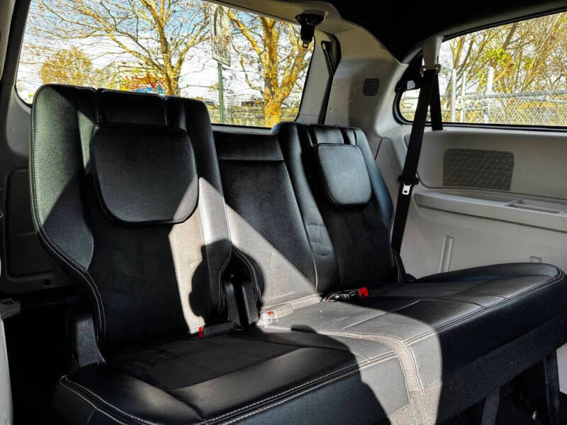 2020 Dodge Grand Caravan SXT