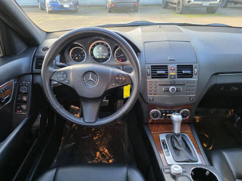 2010 Mercedes-Benz C-Class