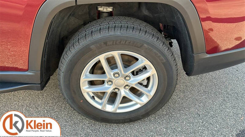 2024 Jeep Grand Cherokee L Laredo