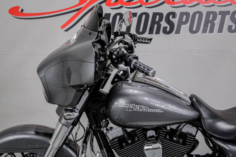 2014 Harley-Davidson Street Glide Special