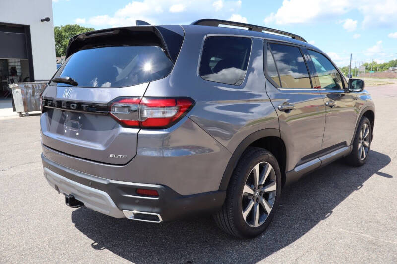 2025 Honda Pilot Elite