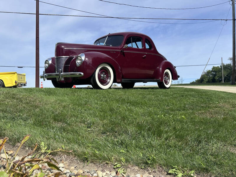 1940 Ford Deluxe