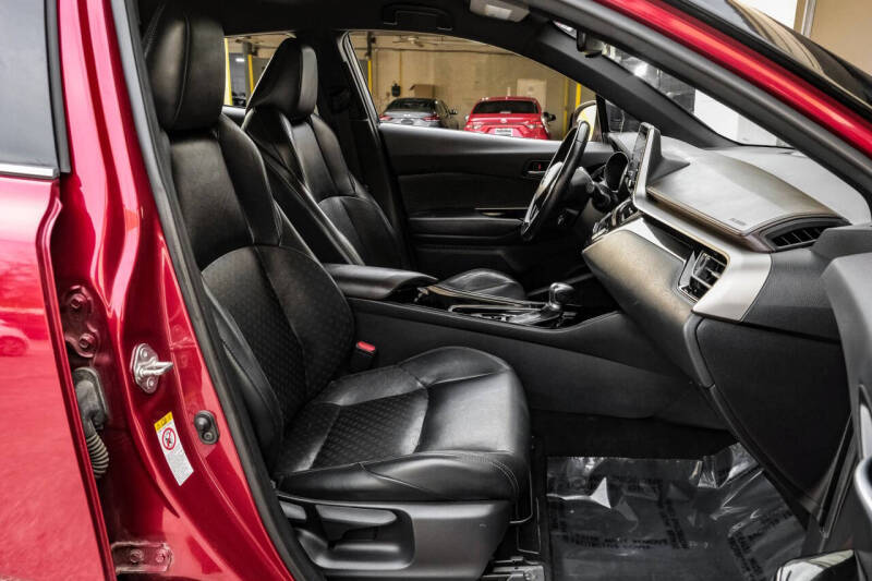 2019 Toyota C-HR Limited