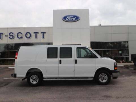 2025 GMC Savana 2500