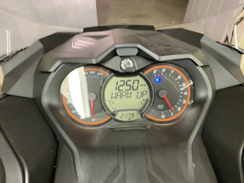 2017 Ski-Doo MXZ X 850 E-Tec