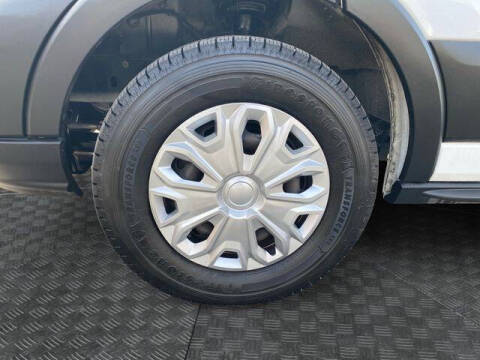 2019 Ford Transit 150 XLT