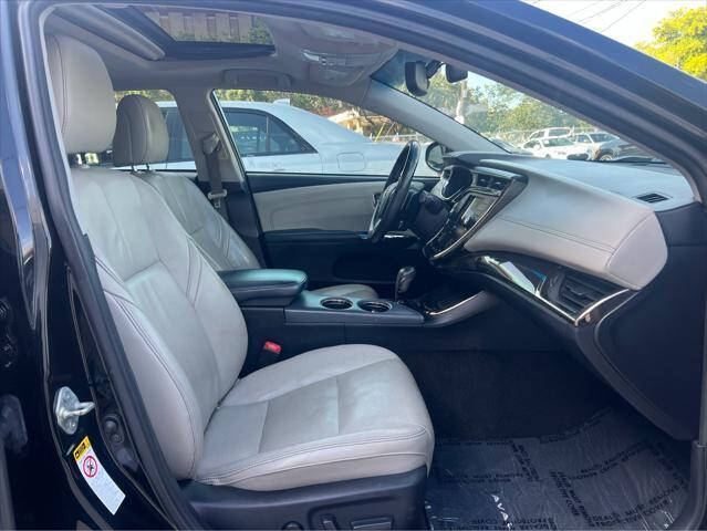 2013 Toyota Avalon Sedan - $15,397