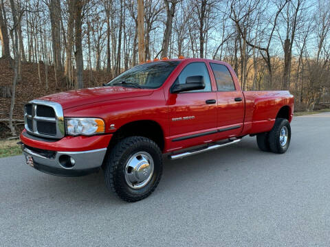 2005 Dodge Ram Pickup 3500 for sale at Gateway Car Connection in Eureka MO