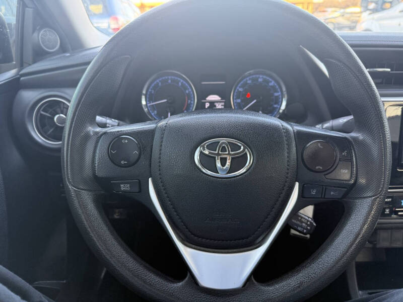 2019 Toyota Corolla LE