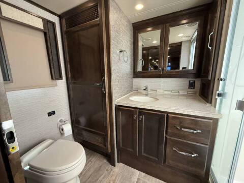 2020 Tiffin Allegro RED