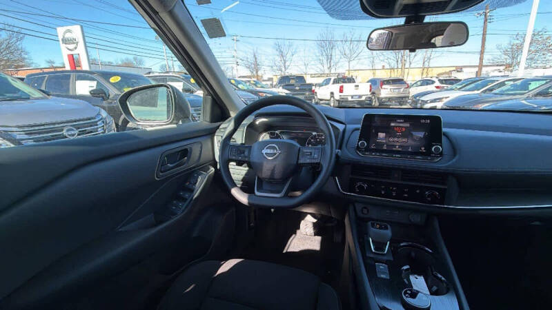 2026 Nissan Rogue S