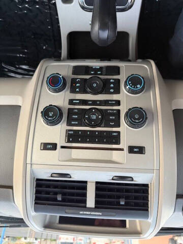 2011 Ford Escape XLT