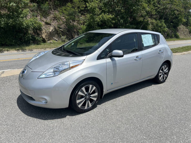 2016 Nissan LEAF SV