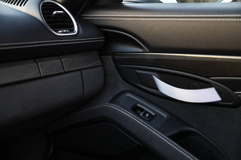 2022 Porsche 718 Boxster Spyder