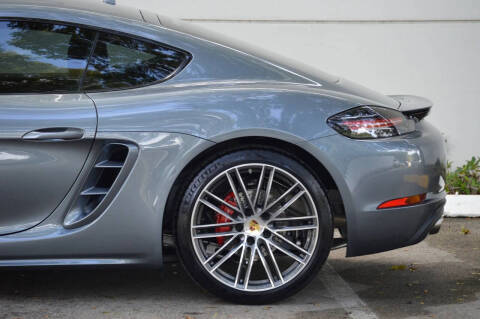 2025 Porsche 718 Cayman S