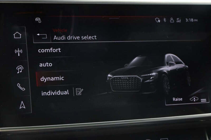 2025 Audi S8 4.0T quattro