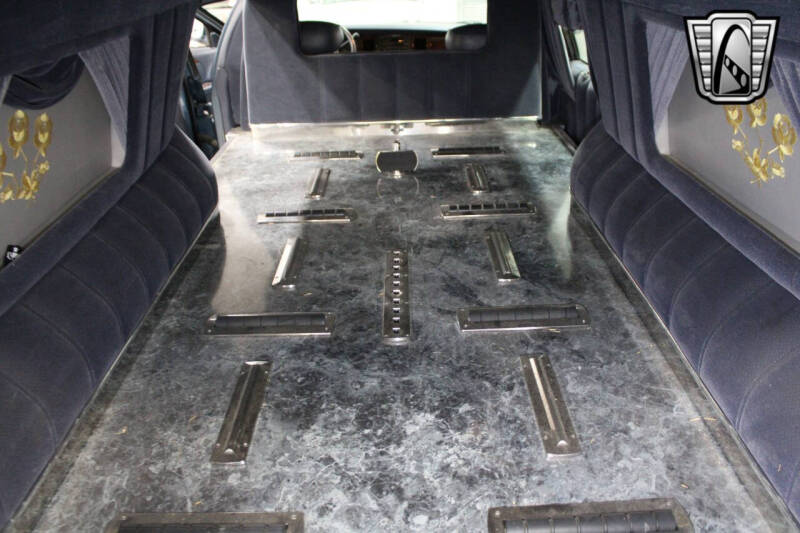 2001 Lincoln Town Car Executive