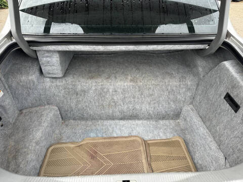 2003 Lincoln Town Car Cartier