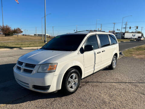 2008 Dodge Grand Caravan for sale at BUZZZ MOTORS in Moore OK
