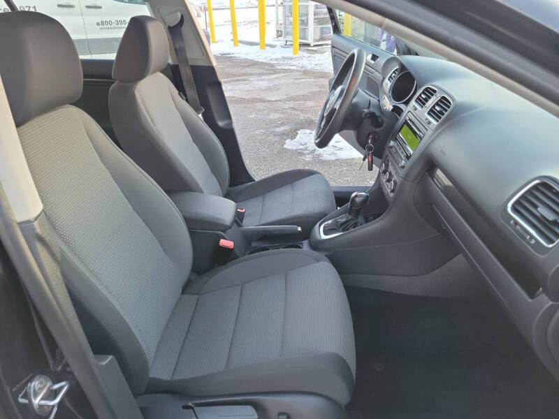 2012 Volkswagen Jetta SportWagen S PZEV