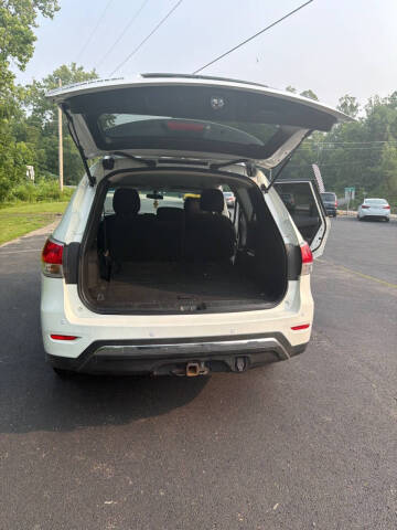 2014 Nissan Pathfinder SV
