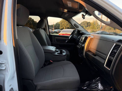 2020 RAM 1500 Classic SLT