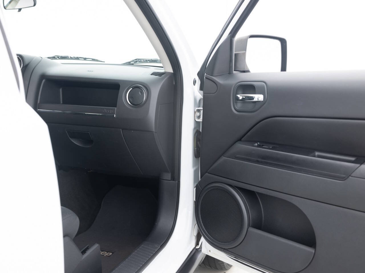 Used Car 2015 Jeep Patriot  Altitude Edition 4dr Suv For Sale Under $10,000 In Coal City, Illinois