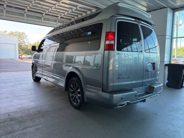 2025 GMC Savana 2500