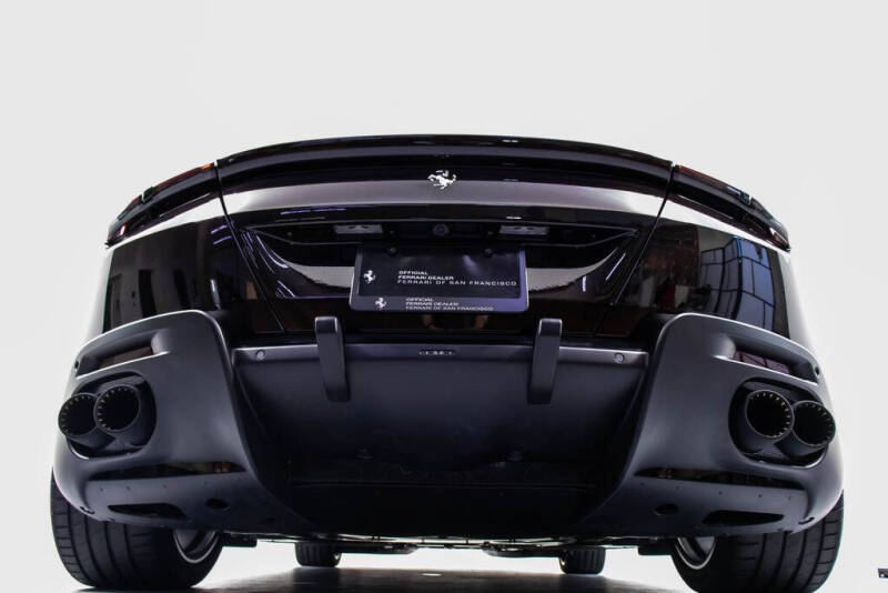 2025 Ferrari Roma Spider