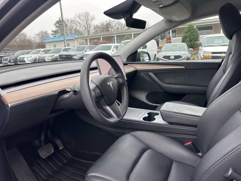 2024 Tesla Model Y Long Range