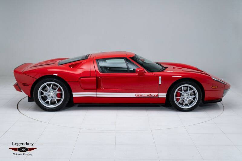 2005 Ford GT