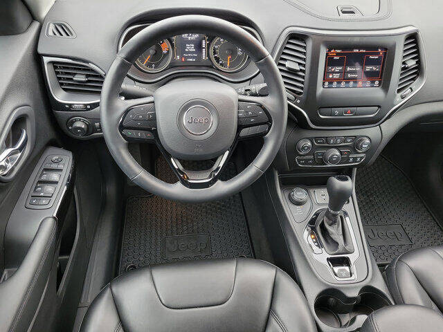 2020 Jeep Cherokee Altitude