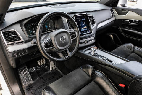 2016 Volvo XC90 T8 eAWD R-Design