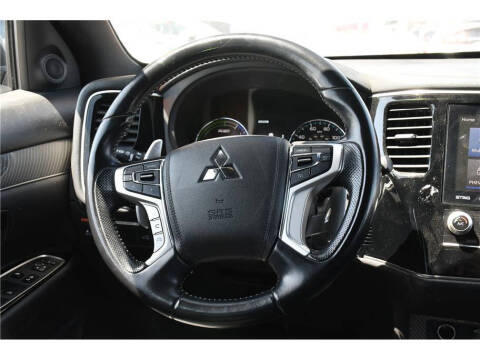 2022 Mitsubishi Outlander PHEV