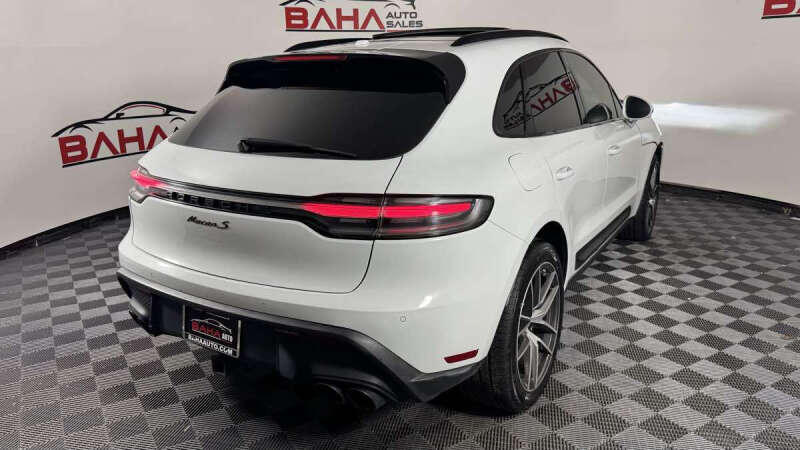2023 Porsche Macan S