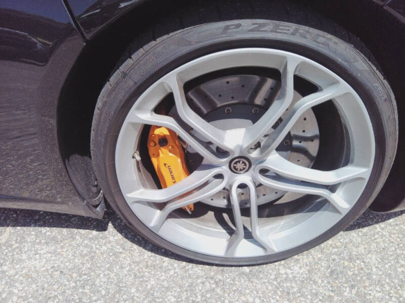 2012 McLaren MP4-12C