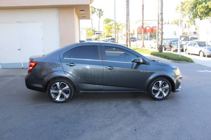 2017 Chevrolet Sonic Premier Auto