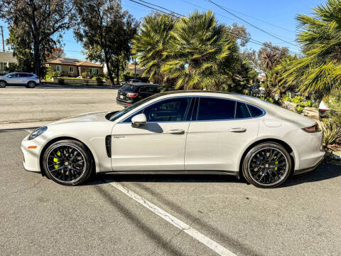 2022 Porsche Panamera 4S E-Hybrid