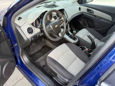 2012 Chevrolet Cruze LS