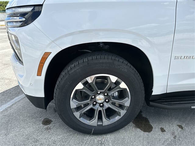 2026 Chevrolet Suburban LT