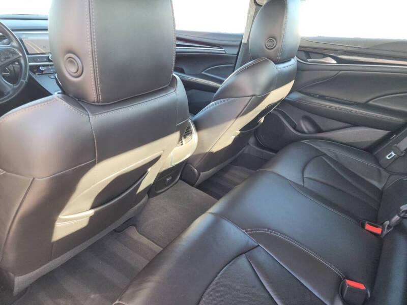 2017 Buick LaCrosse Essence