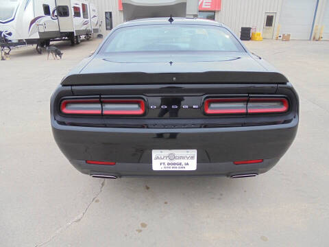2021 Dodge Challenger SXT
