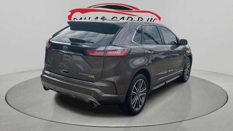 2019 Ford Edge Titanium