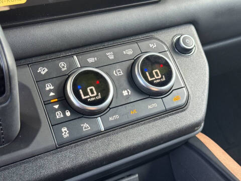 2024 Land Rover Defender 110 P400 X